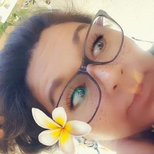 Meet your Posher, Jeanie